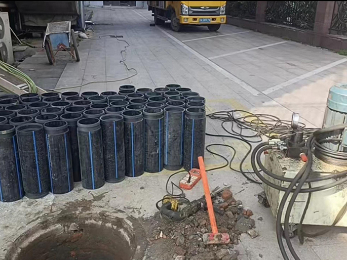 振安PE置换管厂家 DN315置换管 非开挖管短管置换